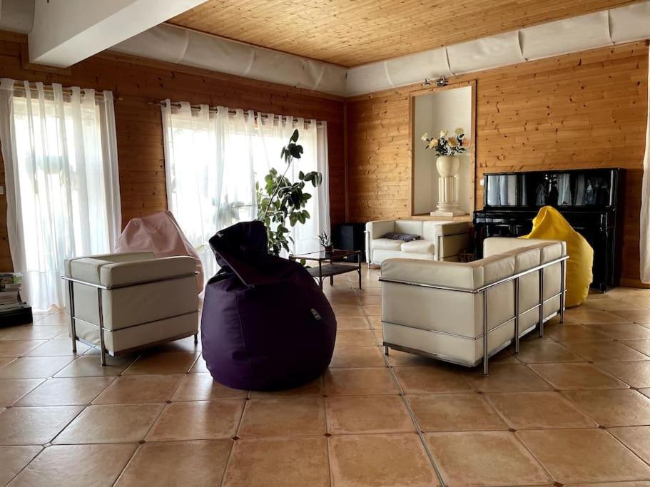 La Maison Rose Sur Le Holiday home Port-Saint-Louis-du-Rhone